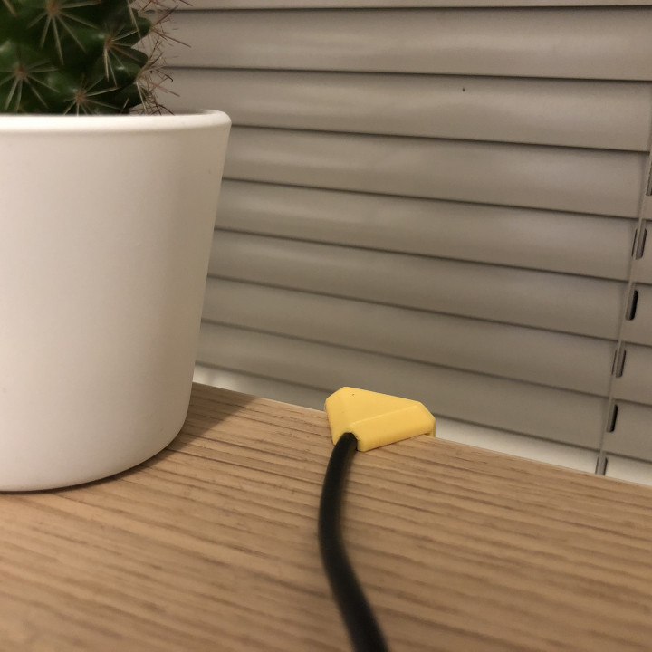 mouse cable desk clip bungee organization 3D print model - Mito3D