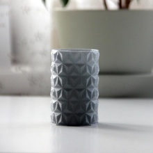 vase design cylinder triangles timur gimran ochpochmak 3d print model - Mito3D
