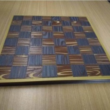 travel-size woodgrain checkers set 3d print model - Mito3D