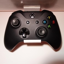 xbox controller mount gaming 3d print model - Mito3D