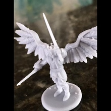 Vincent tampo mesa coroa asas espadas pessoa 3d print model - Mito3D