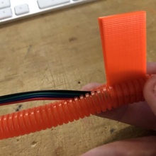 Dividido tear fio fecho eclair ferramenta 3d print model - Mito3D