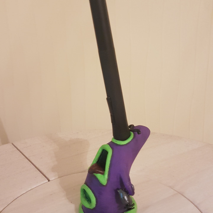 giorno tentacolo penna titolare supporto figura lucas wacom arti purpel 3D print model - Mito3D