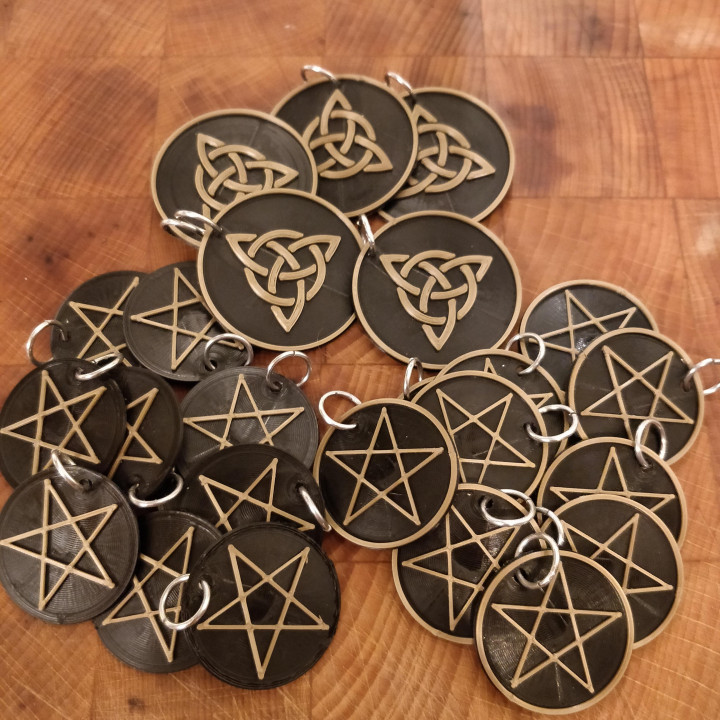 pagan keychains black keychain bronze pla pentagram triquetra twocolor pentacle 3D print model - Mito3D