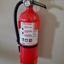 extinguisher mounting - 10 lb 45 dia 115mm 3d print model - Mito3D