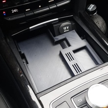 Mercedes kabellos Ladegerät Wagen praktisch Smartphone Auto klasse Induktionslade Induktionsladematte Ablage 3d print model - Mito3D