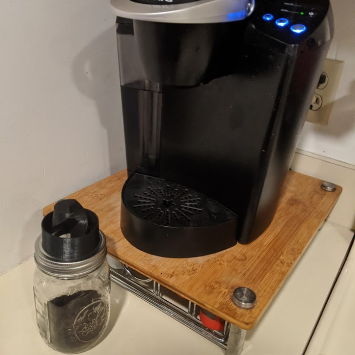 cup café terrains extracteur mini correspond régulier bouche maçon bocaux jardin recycler pot kcup compost Kurig mise conserve 3D print model - Mito3D