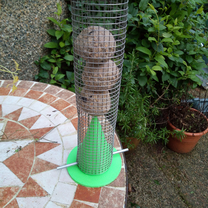 bird feeder cone v1-v2-v3 garden nature 3D print model - Mito3D