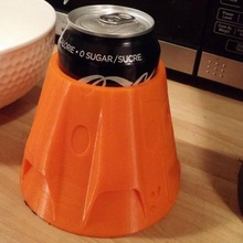 spacex equipaggio Drago tema pop bibita titolare supporto giardino energia birra bevanda mostro spazio Coca Cola nasa pepsi koozie ragazzo alto coca cola 3d print model - Mito3D