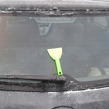 small one-handed ice scraper & garden car winter snow automotive weather handed icy 3d print model - Mito3D