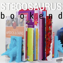 stegosaurus bookend trial & garden dinosaur 3dshook 3d print model - Mito3D