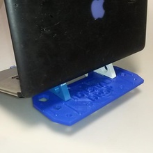 laptop stand gadgets & electronics 3d print model - Mito3D