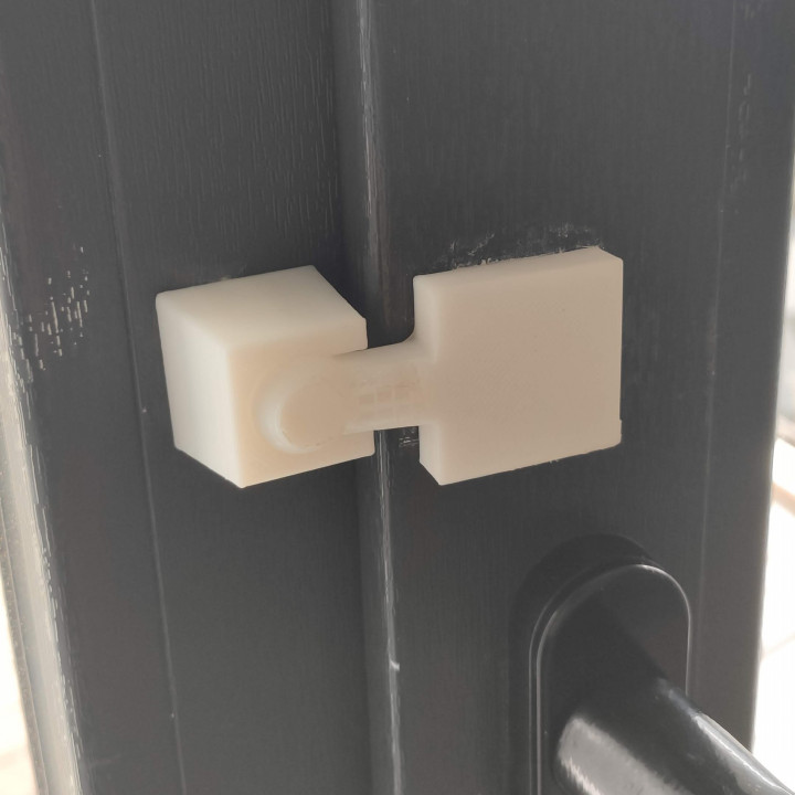 balcony door holder & garden lock place 3D print model - Mito3D