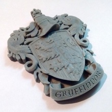 gryffindor coat arms wall desk display - harry potter fan art decoration film house movie wizard magic witch harrypotter magical keyhole houses 3d print model - Mito3D