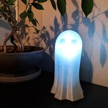 pavel Geist Lampe Garten Kreatur Halloween Licht Schatten Ikea Strahlung e14 3d print model - Mito3D