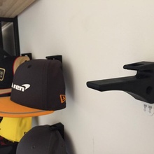 sombrero pared monitor traje 3m mando adhesivo tiras Moda percha gancho 3d print model - Mito3D
