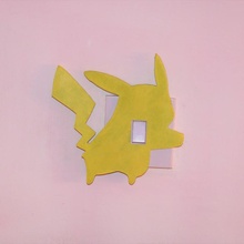 Pikachu ligero cambiar interruptor cubierta carcasa funda dormitorio decoración niños pokemon amarillo uk Interruptor luz cubre Irlanda cuarto jugar orzuelo 3d print model - Mito3D