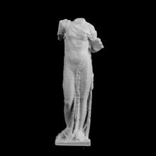 venus genetrix museu real ontário scan período helenístico escultura 3d print model - Mito3D