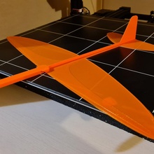 flying glider hand plane throwing flyingglider 3d print model - Mito3D