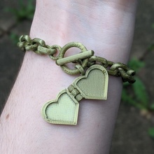 heart locket pendant bracelet hinge clasp jewelry toggle 3d print model - Mito3D
