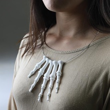 esqueleto dedo colar jóias moda dedos 3d print model - Mito3D