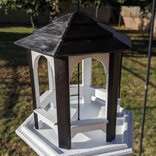 Pavillon Vogel Feeder Garten Vogelfütterer 3d print model - Mito3D