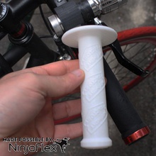 ninjaflex manopole manubrio parti ricambio bicicletta moto maniglia escursioni in 3d print model - Mito3D