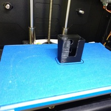 Plasma Feuerzeug Halter Unterstützung Organisation Makerneer 3d print model - Mito3D
