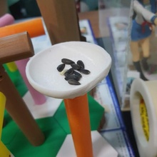 pájaro jugando campo cuenco juguete loro conure 3d print model - Mito3D