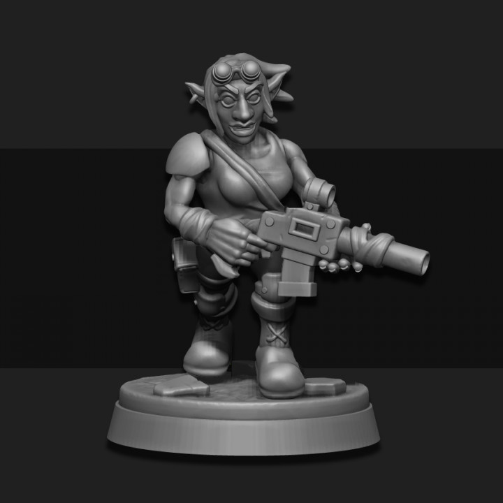 Kobold Junker weiblich 05 Tischplatte 3D print model - Mito3D