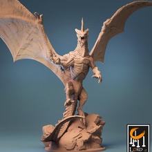 gris dragon table métal argent 3d print model - Mito3D