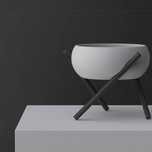 piccolo fiore pentola gambe interni vaso tavolo impianti 3d print model - Mito3D