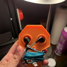 earbud holder headphones skull tool organizer wired 3d print model - Mito3D