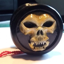 stylized skull yo-yo fantasy fun toys 3d print model - Mito3D