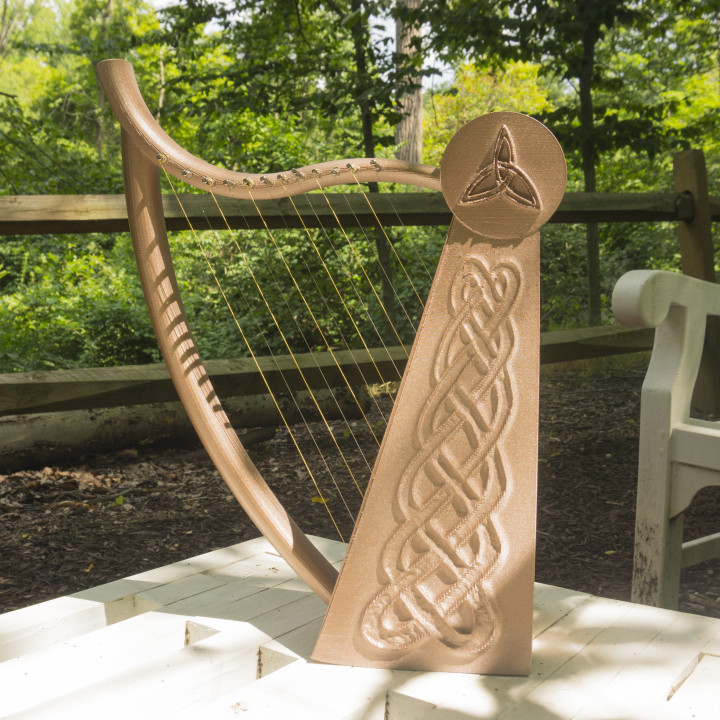 Limerick Harfe Musik keltisch irisch keltischer Knoten Musikinstrument Selfcad print with selfcad Selbstwettbewerb selfcaddesigncompetition Limerickharp 3D print model - Mito3D