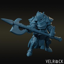templario Caballero alabarda mesa fantasía combatiente guerrero paladín mazmorras dragones plato armadura 3d print model - Mito3D