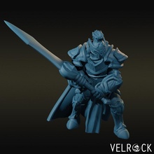 Tapınakçı şövalye Büyük kılıç masaüstü fantezi dövüşçü savaşçı paladin Zindanlar ejderhalar tabak zırh 3d print model - Mito3D