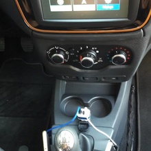 soutien téléphone intelligent Dacia lodgy voiture 3d print model - Mito3D