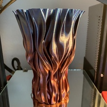 Josef Prusas Fluid Vase Dekoration Haushalt Ender Prusa 3 Dekor Mehrfarbig Vasemode thingiverse Realität wellig 3d print model - Mito3D