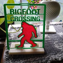 bigfoot crossing & garden glass faux 3d print model - Mito3D