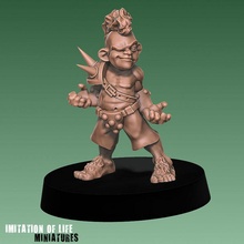 bingo whackins chaotic halfling fantasy football player rpg support miniature tabletop wargame hobbit 28mm 30mm bloodbowl presupported starplayer pre iolmini 3d print model - Mito3D