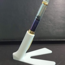 fountain pen holder - dry writing fountainpen 3d print model - Mito3D