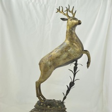 mesa ornamento ciervo museo Scantheworld Irlanda huntmuseum limerick3d plata dorada adorno 3d print model - Mito3D