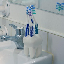 big tooth & garden bathroom brush teeth toothbrush store 3d print model - Mito3D