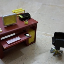 oficina escritorio silla decoración mueble dama mini estacionario mesa juguetes miniatura monitor estante soporte equipo muñeca casa juguete 3d modelos 3d print model - Mito3D
