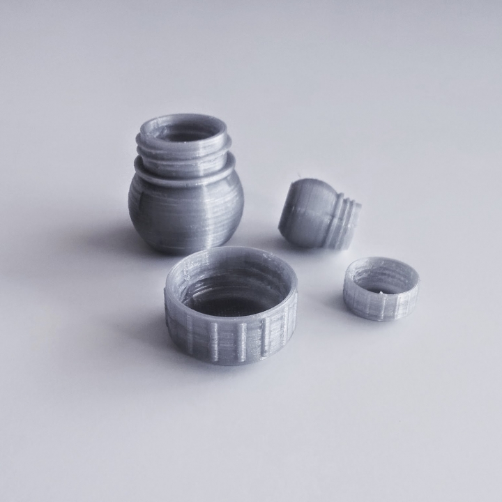 mini bottle screw cap 30 & garden 3D print model - Mito3D