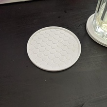 anti condensation hexagonal modèle Coaster 3d print model - Mito3D