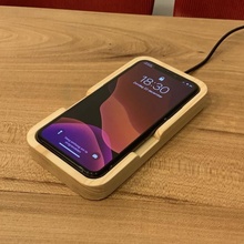 iphone 11 pro wireless charging dock iphone11pro 3d print model - Mito3D