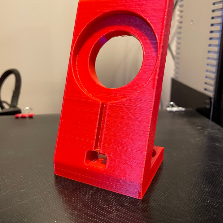 iPhone magsafe Desktop Stand Telefon Ladegerät 3D print model - Mito3D