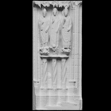 statues notre dame cathedral scan column france sculptures 3dprintable notredame 3d print model - Mito3D